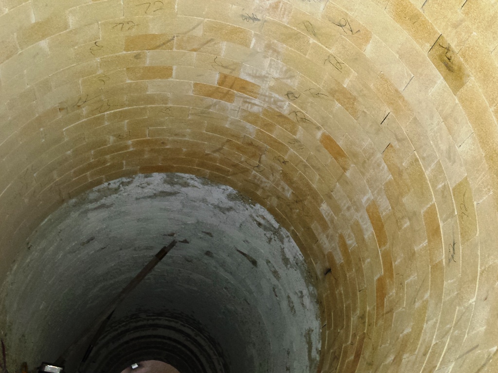 Cement & Lime Castable Refractory Cement Kiln Bricks